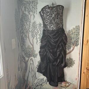 Elegant Black and Silver Brocade Corset Dress, NWT, XL